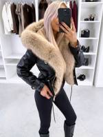 Ciemnoczerwony Parka Z Regulowanym Pasem I Luksusowym Sztucznym Futrem