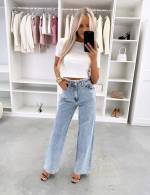 Zila Taisna Piegriezuma Džinsi Ar Mežģīnēm Un Rotājumiem