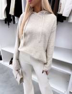 Светло-бежевый Мягкий свитер в стиле худи