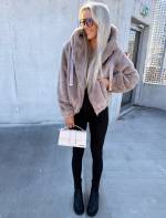 Taupe 