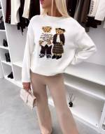 Белое Стильный и уютный свитер