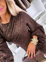 Tumši Sarkans Elastīga Pieguļoša Kleita Ar Platām Piedurknēm