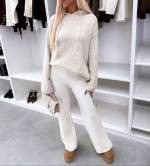 Светло-бежевый Мягкий свитер в стиле худи