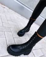 Светло-бежевый 