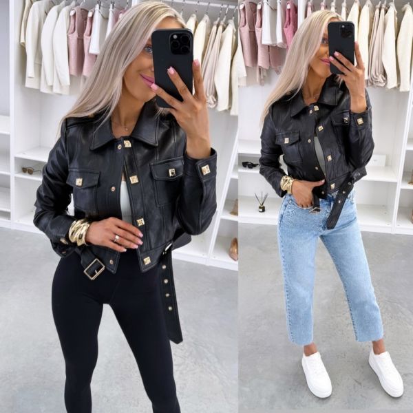 Melns Pieguļoša Jaka Ar Spiedpogām