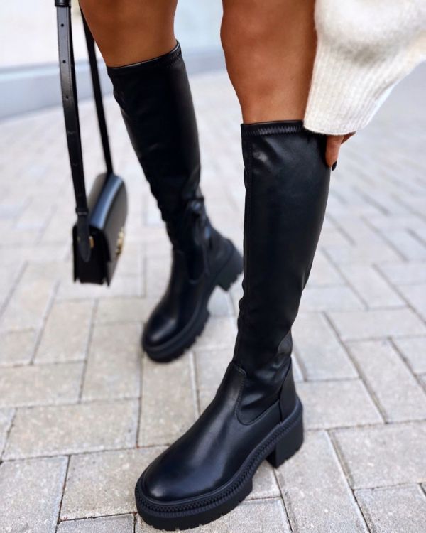 Black Comfortable Boots With Thicker Sole