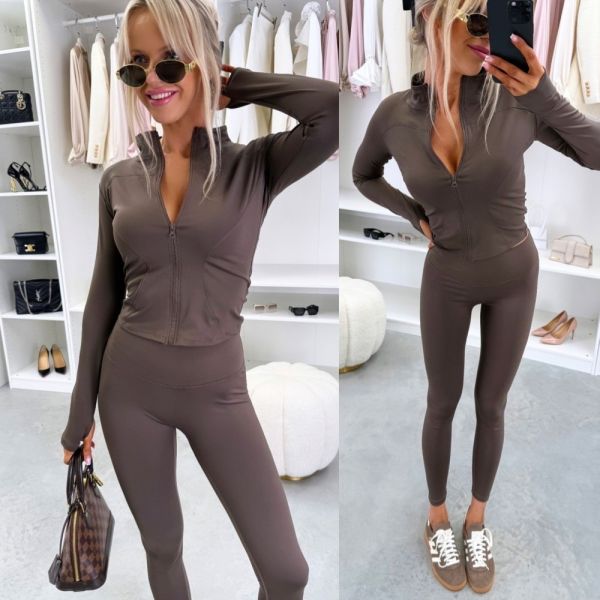 Brown Two-piece Stretch Set