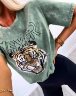 Хаки Свободная футболка с изображением тигра