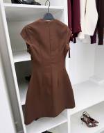 Czarny Rozkloszowana Sukienka Z Dopasowaną Talią