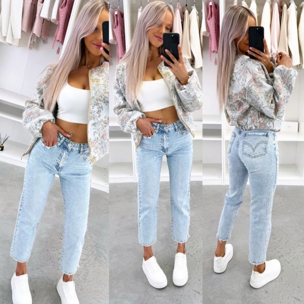 Gaiši Zils Mīksti Un ērti Mom Fit Džinsi