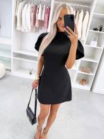 Kollane Volangidega Kleit