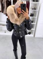 Ciemnoczerwony Parka Z Regulowanym Pasem I Luksusowym Sztucznym Futrem