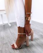 Серый Открытые босоножки на блочном каблуке с лентами