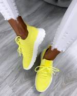 Valge Kerged Ja Mugavad Vabaaja Jalanõud