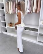 Gaiši Bēša Blūze Ar Peplum Siluetu